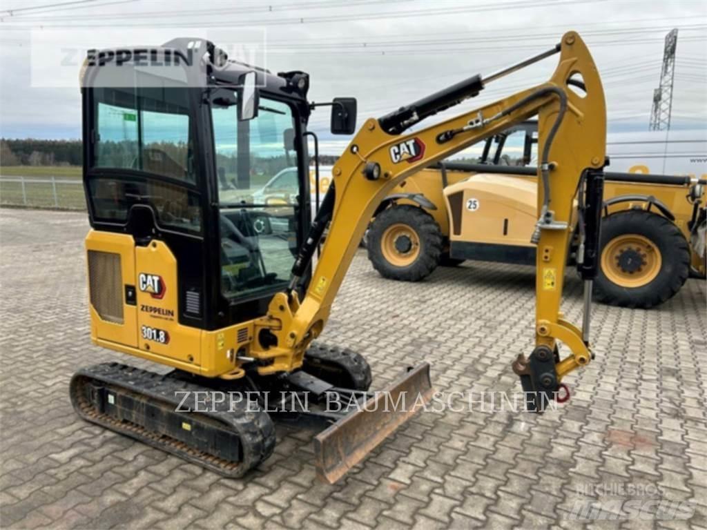 CAT 301.8-05A Pelle sur chenilles
