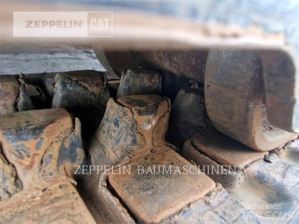 CAT 301.8-05A Pelle sur chenilles