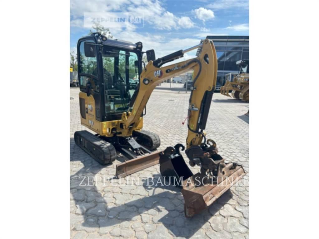 CAT 301.8-05A Pelle sur chenilles