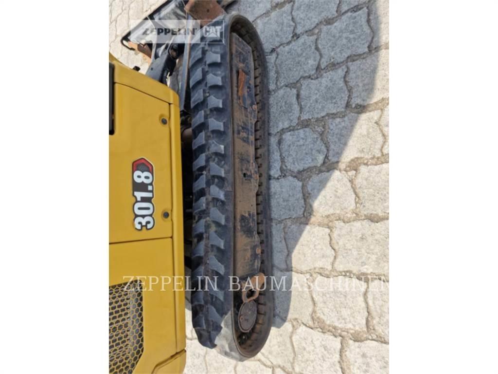 CAT 301.8-05A Pelle sur chenilles