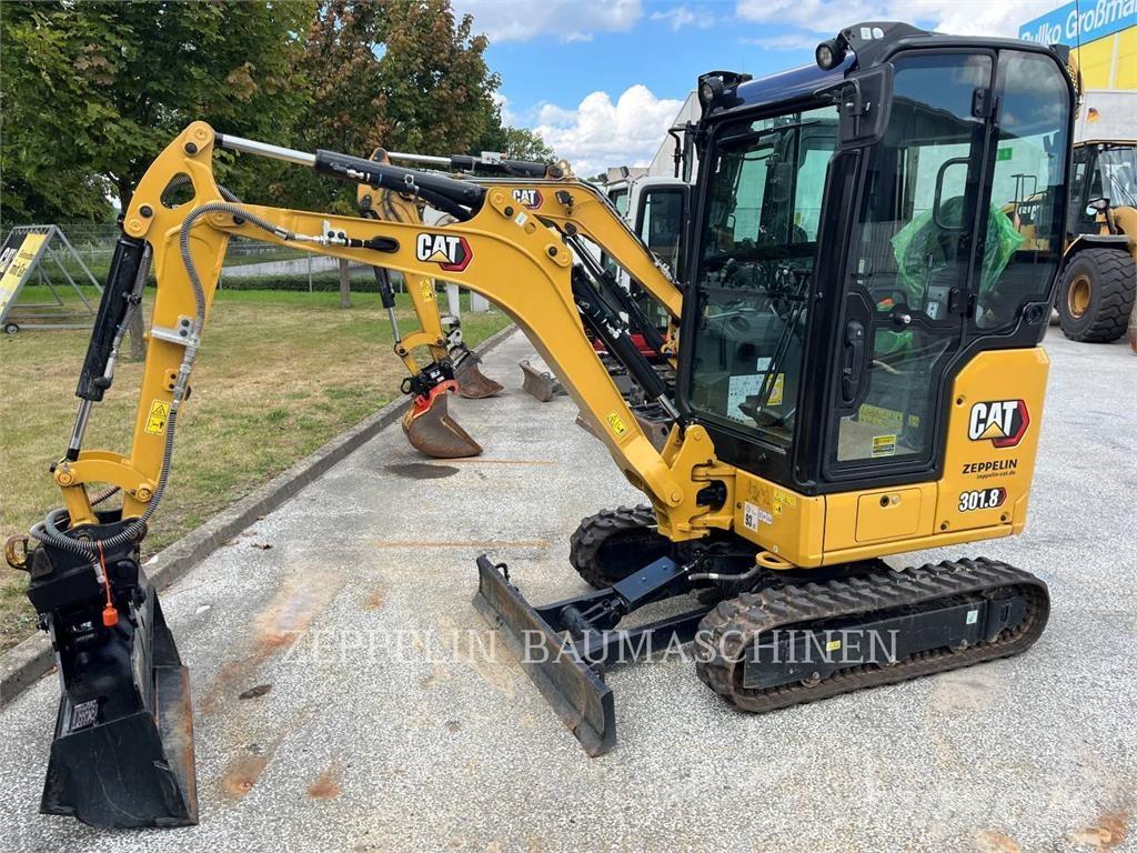 CAT 301.8-05A Pelle sur chenilles