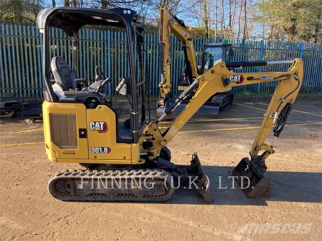 CAT 301.8-05A Pelle sur chenilles