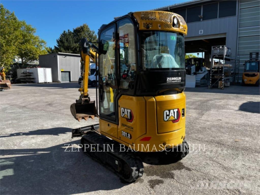 CAT 301.8-05A Pelle sur chenilles
