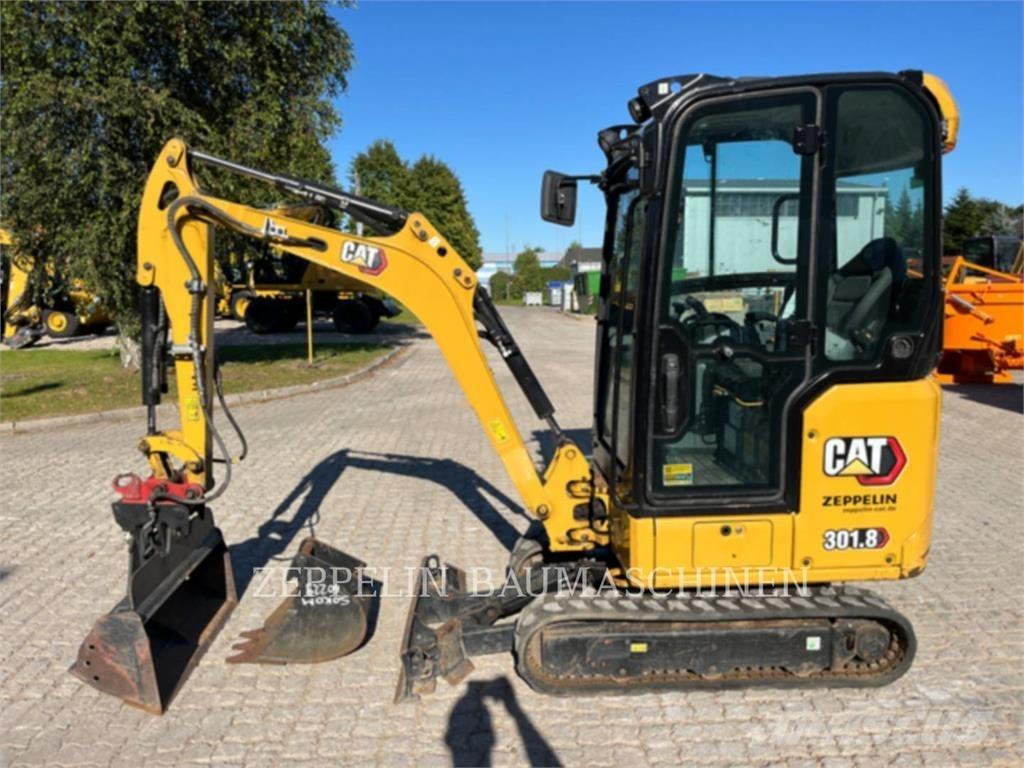 CAT 301.8-05A Pelle sur chenilles