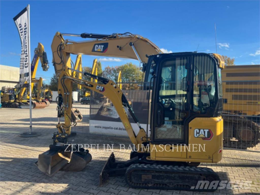 CAT 301.8-05A Pelle sur chenilles