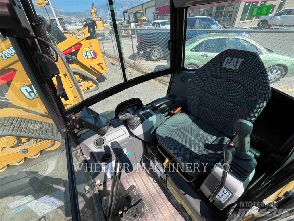 CAT 301.8 C3TH Pelle sur chenilles