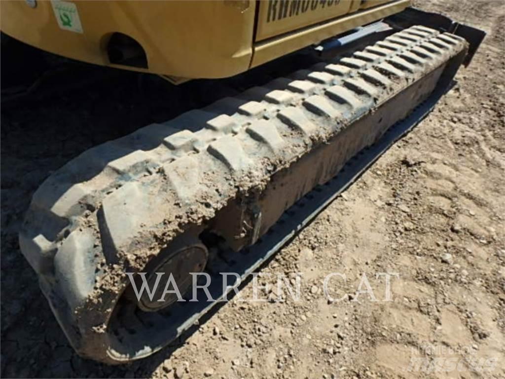 CAT 302 Pelle sur chenilles