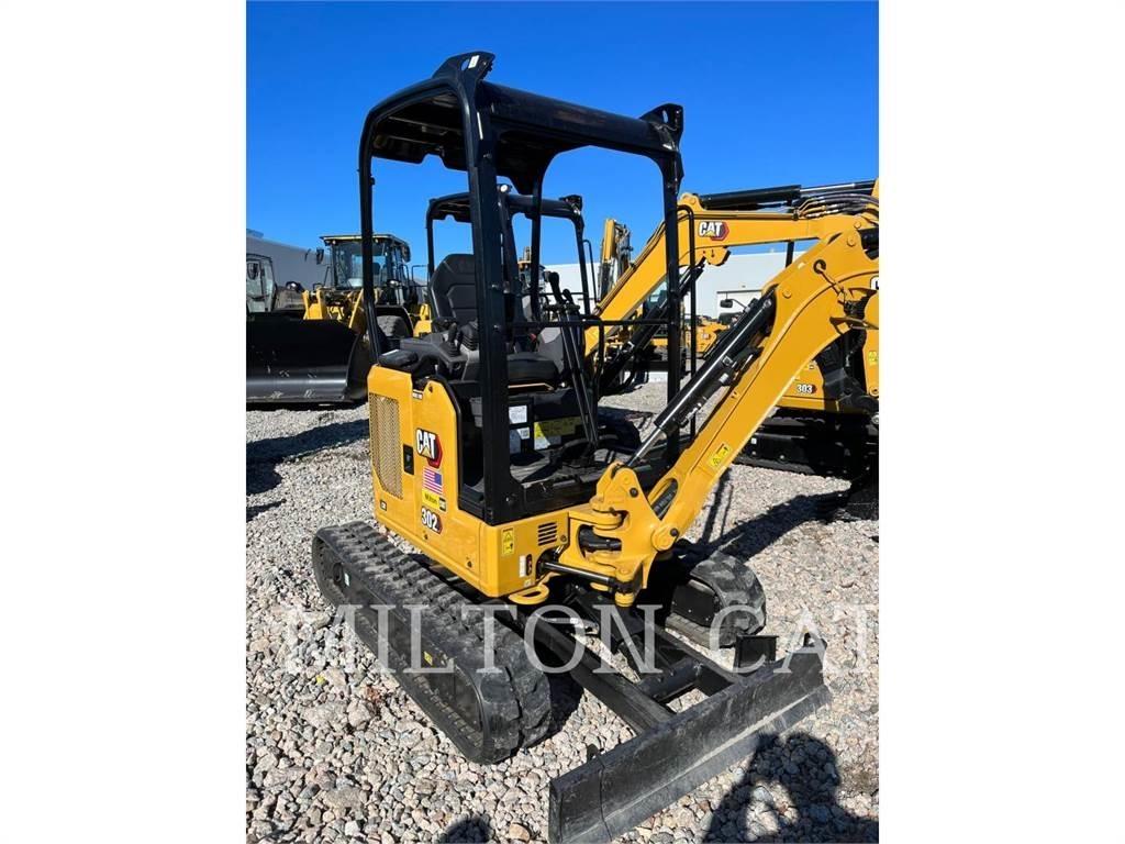 CAT 302 Pelle sur chenilles