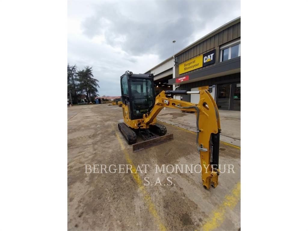 CAT 302 Pelle sur chenilles