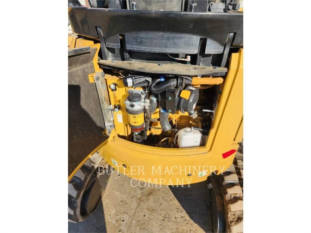 CAT 302-05A CR Pelle sur chenilles
