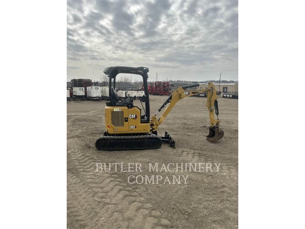 CAT 302-05A CR Pelle sur chenilles