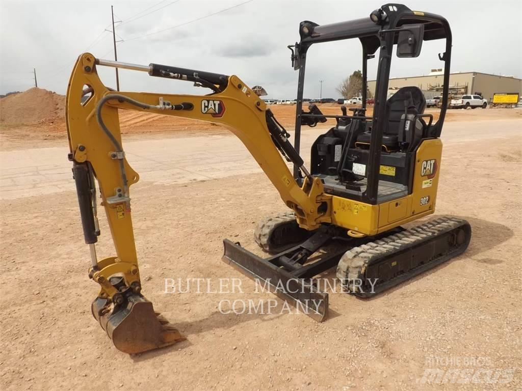 CAT 302-05A CR Pelle sur chenilles