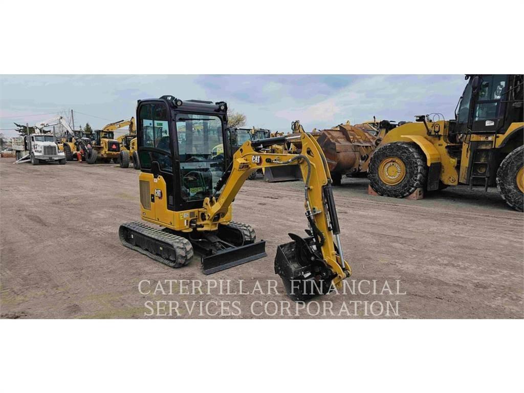 CAT 302 05A CR Pelle sur chenilles