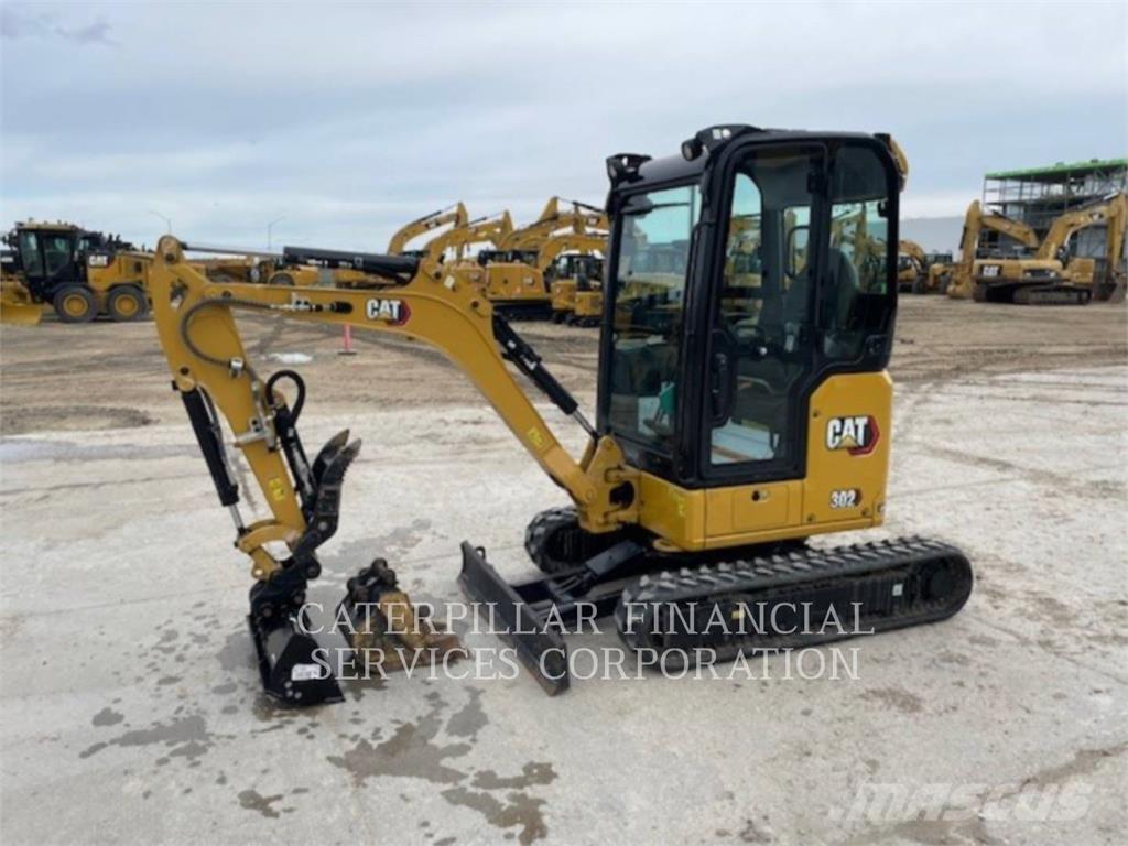 CAT 302 05A CR Pelle sur chenilles