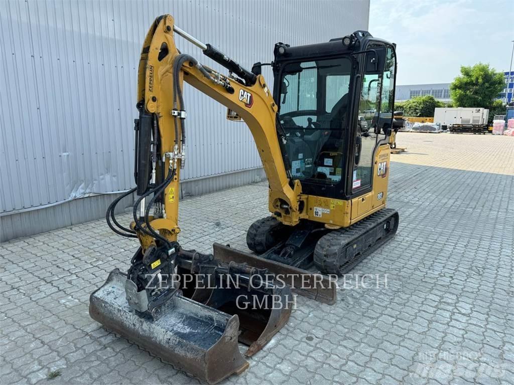CAT 302-05CR Pelle sur chenilles
