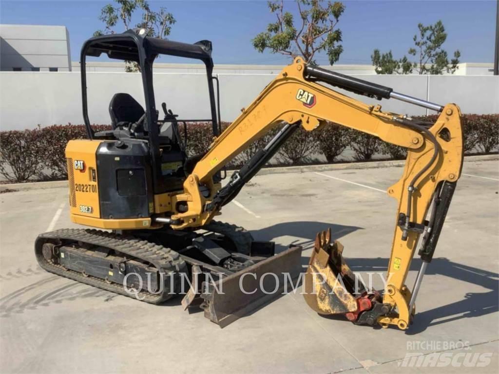CAT 302.7 Pelle sur chenilles