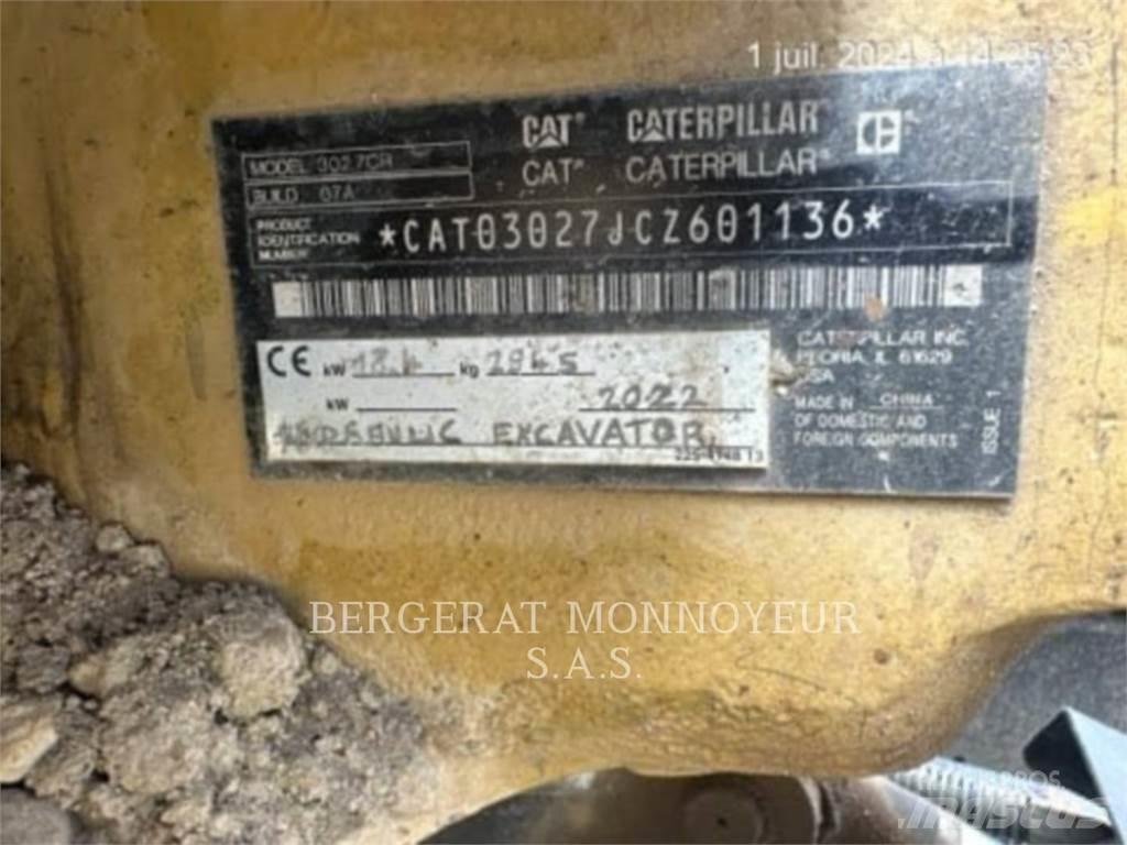 CAT 302.7 Pelle sur chenilles
