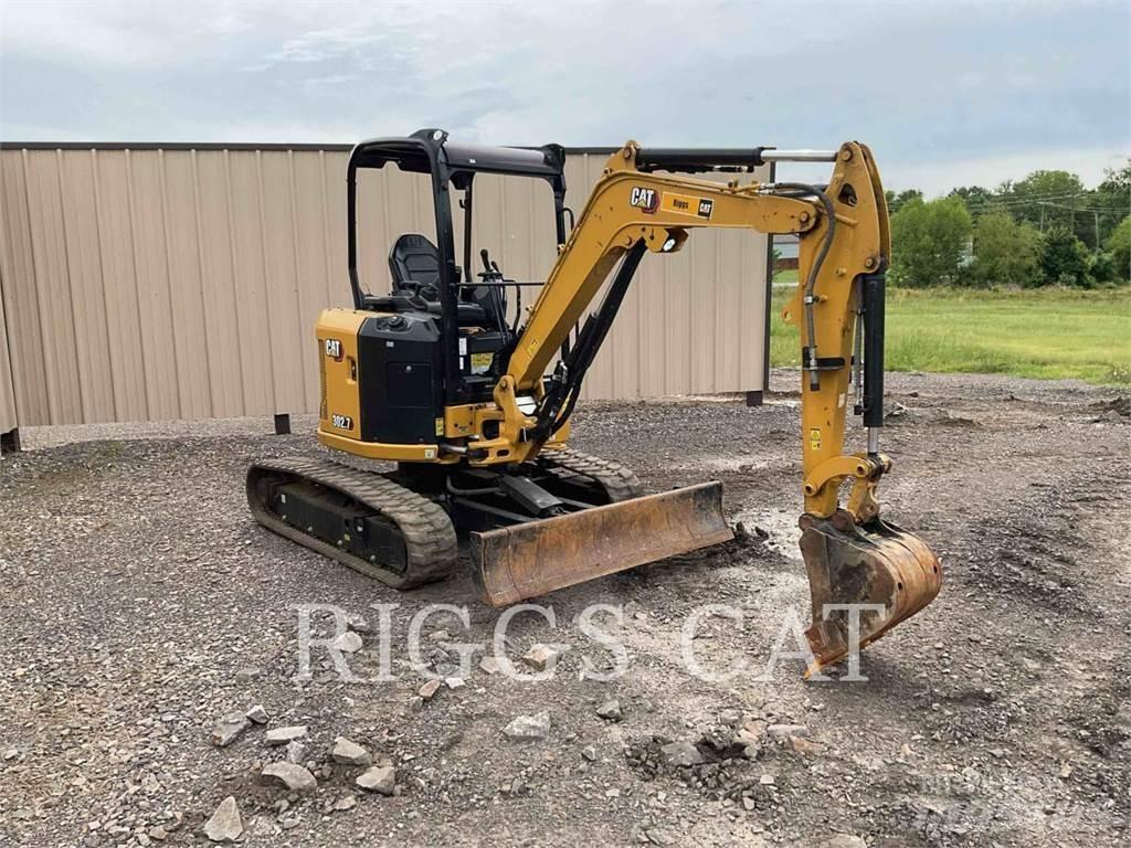 CAT 302.7 Pelle sur chenilles