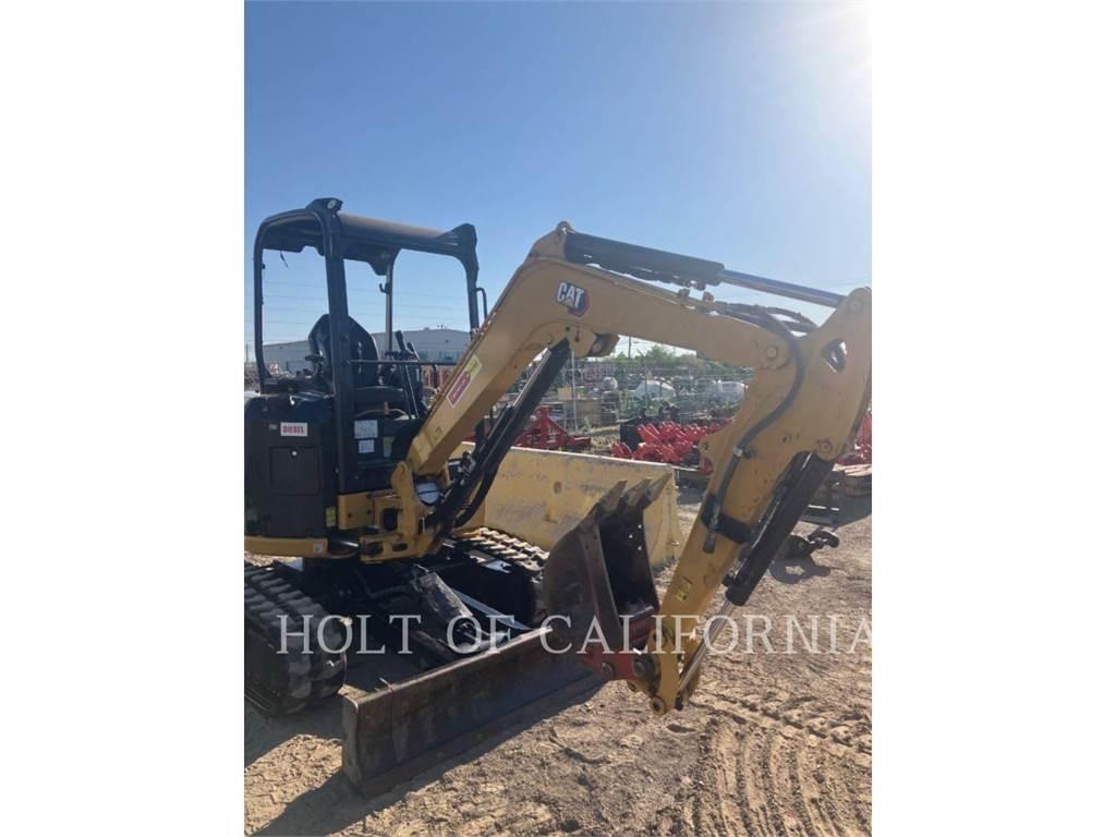 CAT 302.7 Pelle sur chenilles