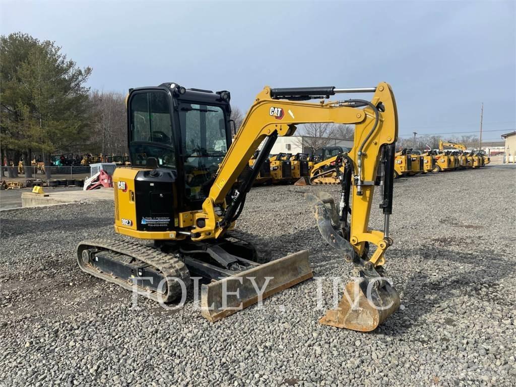 CAT 302.7-07CR Pelle sur chenilles