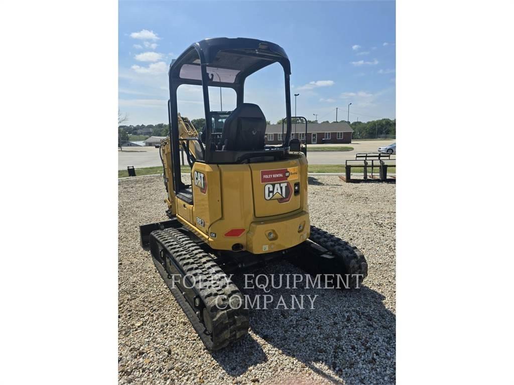 CAT 302.7-07LO Pelle sur chenilles