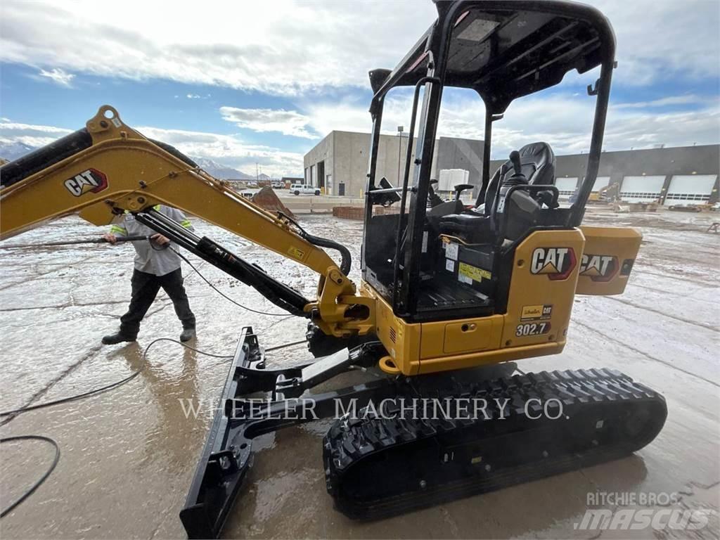 CAT 302.7 C1TH Pelle sur chenilles