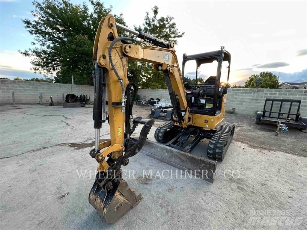 CAT 302.7 C1TH Pelle sur chenilles