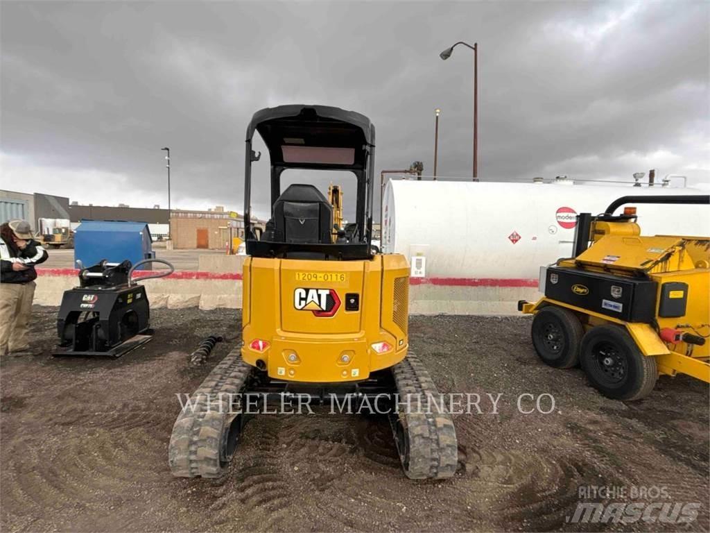 CAT 302.7 C1TH Pelle sur chenilles