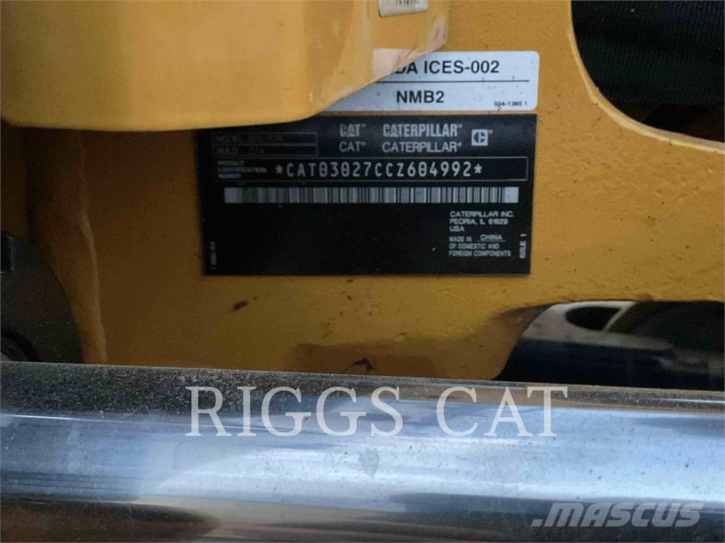 CAT 302.707CR Pelle sur chenilles
