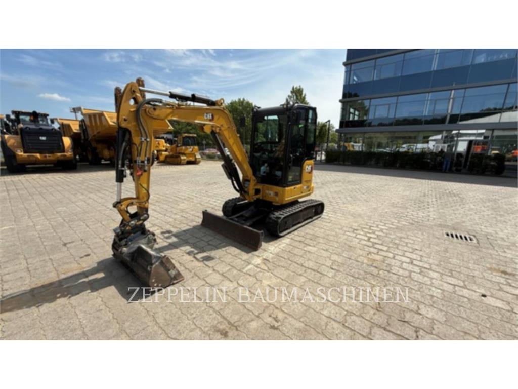 CAT 302.7CR-07 Pelle sur chenilles