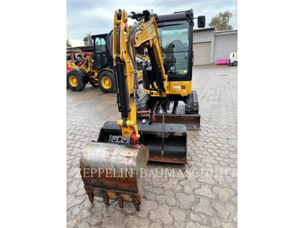 CAT 302.7CR-07 Pelle sur chenilles