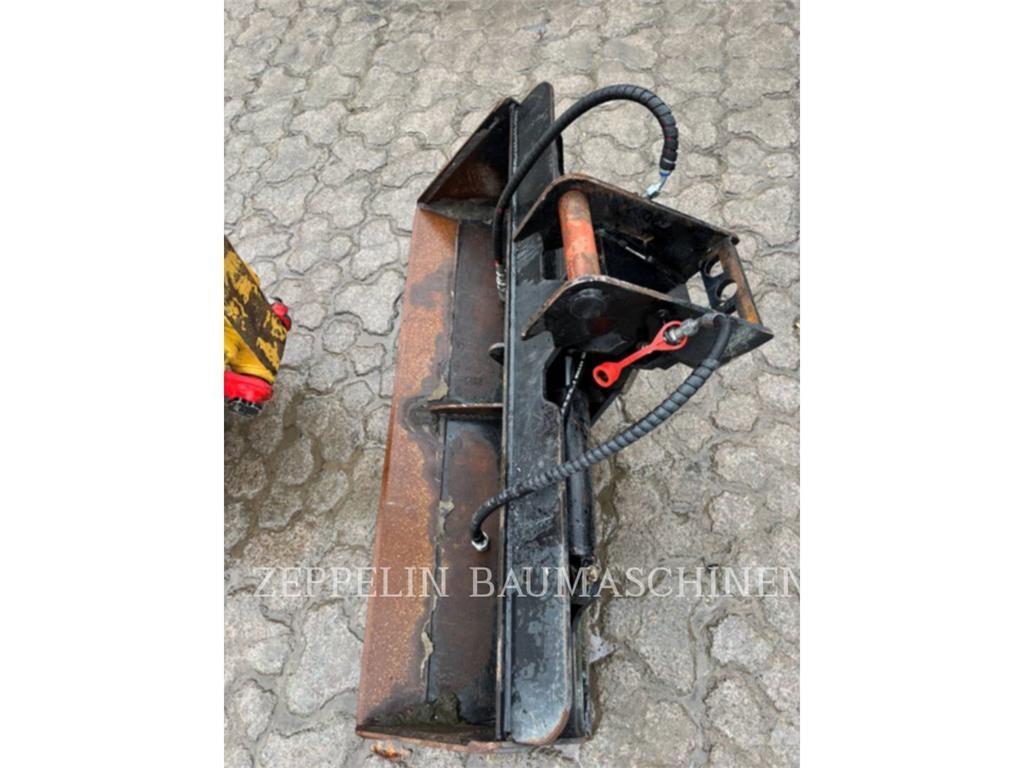 CAT 302.7CR-07 Pelle sur chenilles