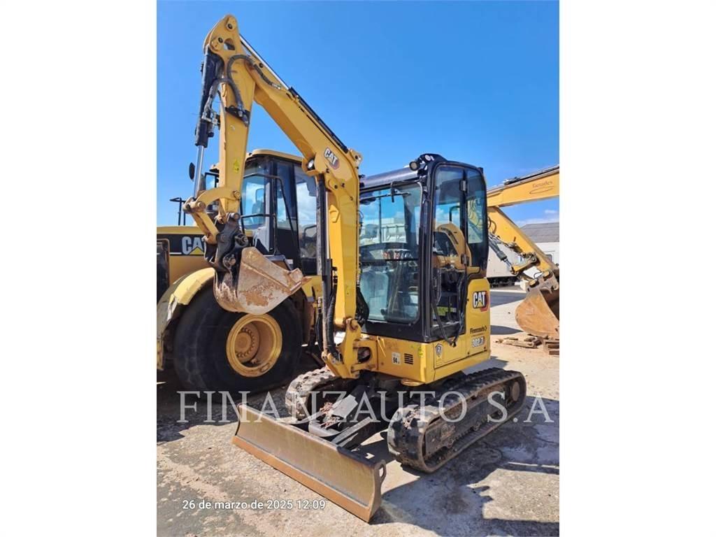 CAT 302.7D Pelle sur chenilles