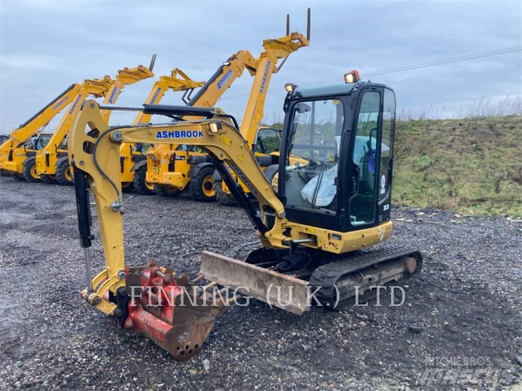 CAT 302.7D CAB Pelle sur chenilles