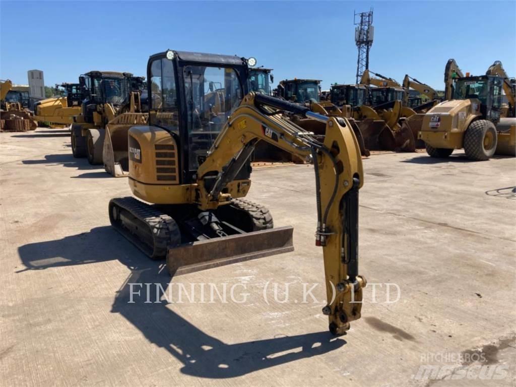 CAT 302.7D CAB Pelle sur chenilles