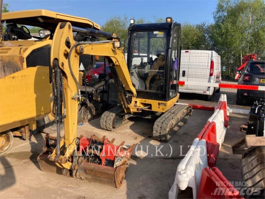 CAT 302.7D CAB Pelle sur chenilles