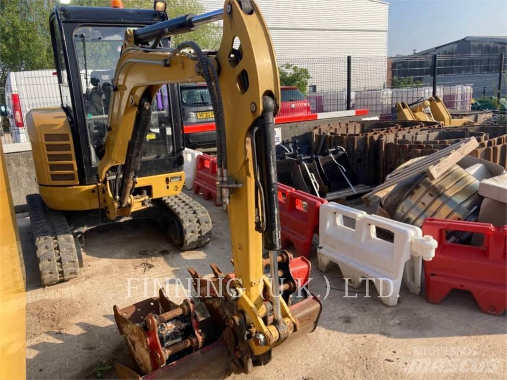 CAT 302.7D CAB Pelle sur chenilles
