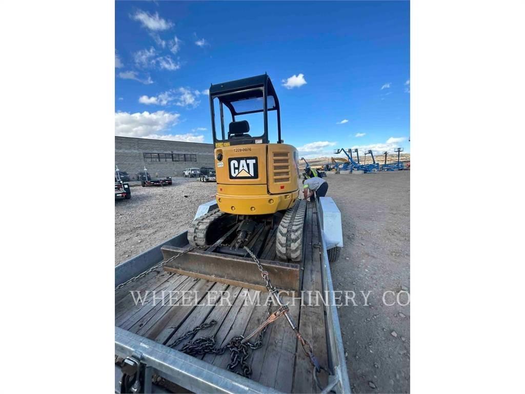 CAT 302.7DC1TH Pelle sur chenilles