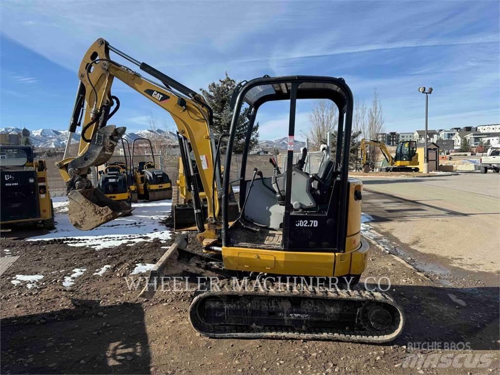 CAT 302.7DC1TH Pelle sur chenilles
