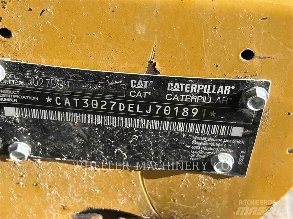 CAT 302.7DC1TH Pelle sur chenilles
