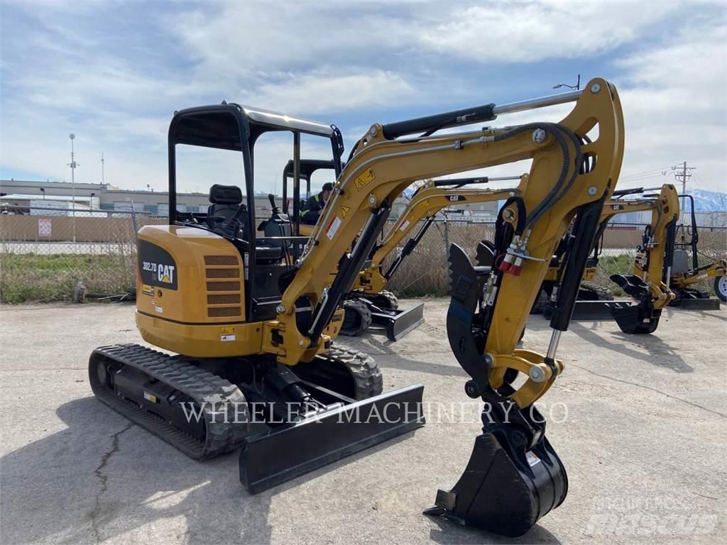 CAT 302.7DC1TH Pelle sur chenilles