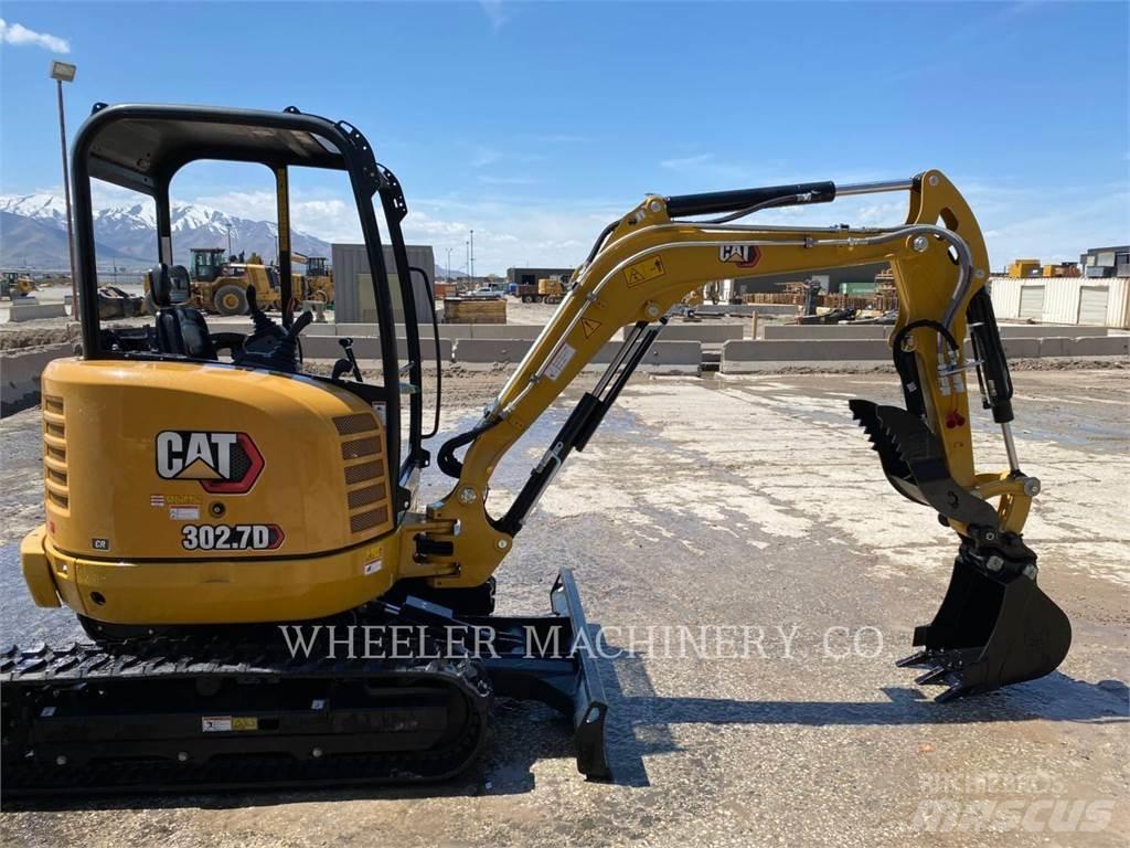 CAT 302.7DC1TH Pelle sur chenilles