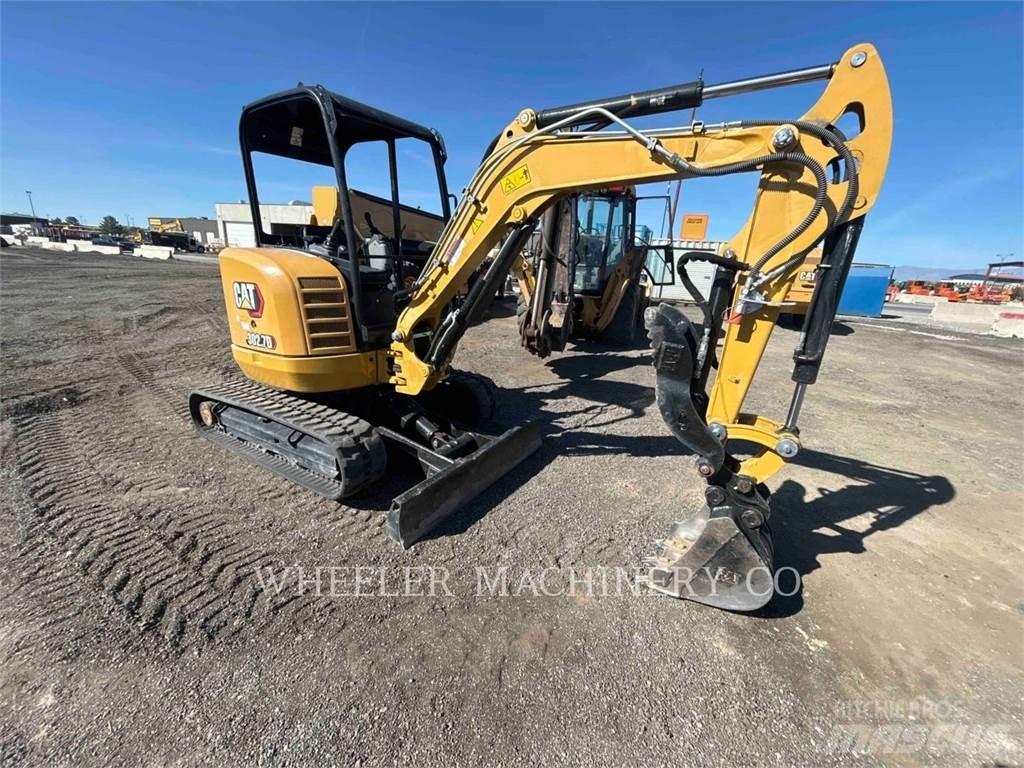 CAT 302.7DC1TH Pelle sur chenilles