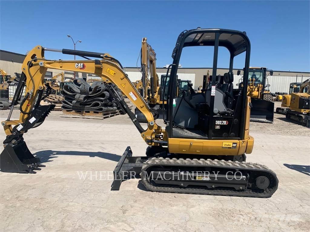 CAT 302.7DC1TH Pelle sur chenilles