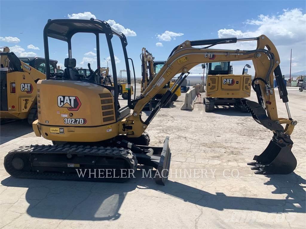 CAT 302.7DC1TH Pelle sur chenilles