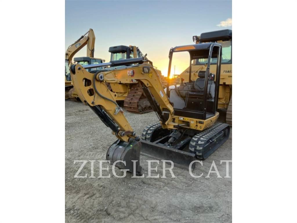 CAT 302.7DCR Pelle sur chenilles