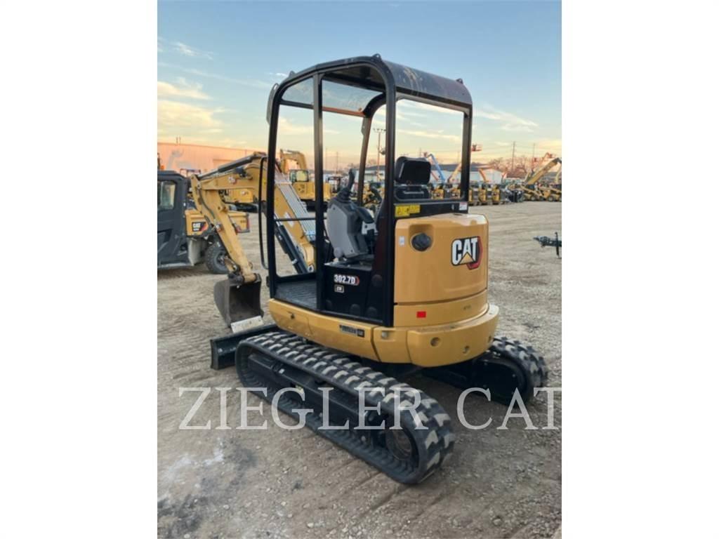 CAT 302.7DCR Pelle sur chenilles