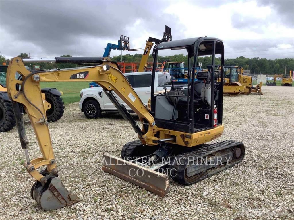 CAT 302.7DCR Pelle sur chenilles