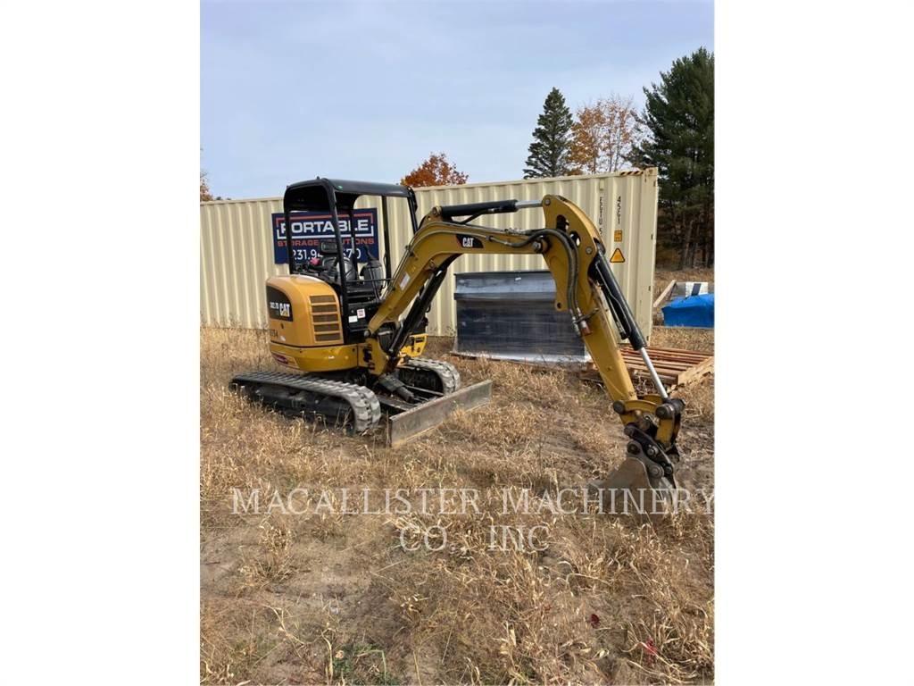 CAT 302.7DCR Pelle sur chenilles