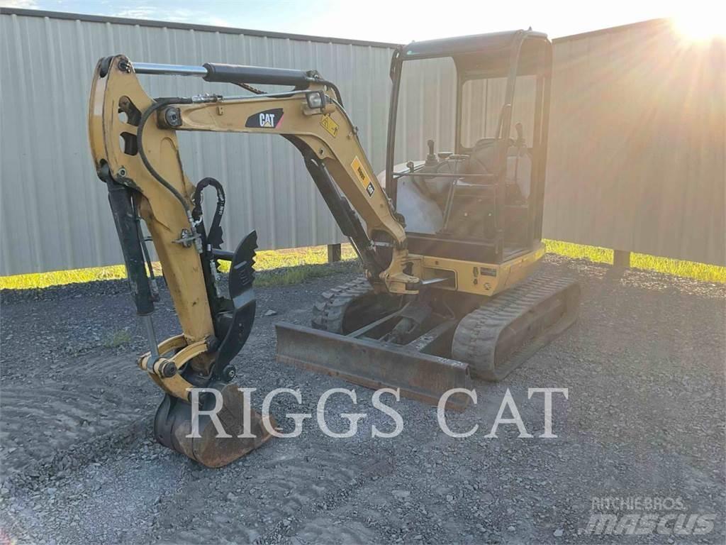 CAT 302.7DCR Pelle sur chenilles